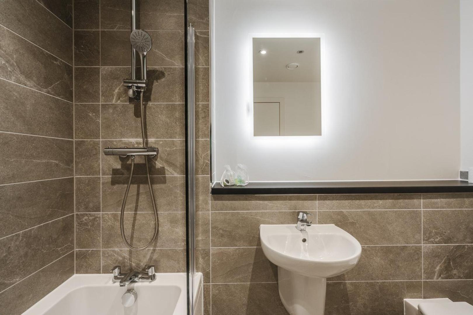 Guestready - Urban Refuge In Vauxhall, No Wifi Liverpool Eksteriør billede